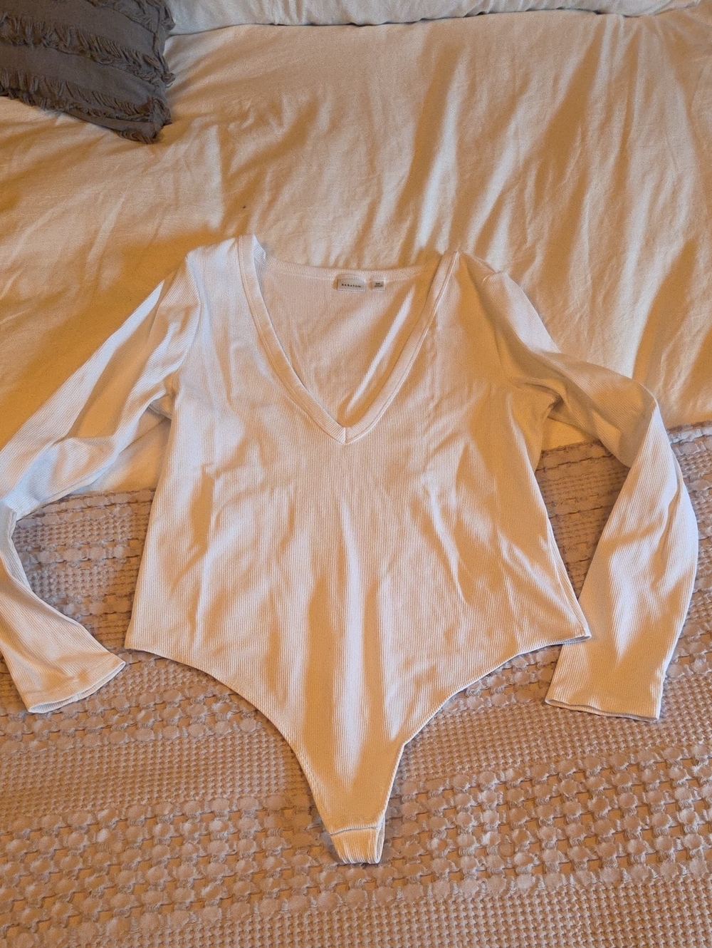Babaton Ivory V-Neck Long Sleeve Ribbed Bodysuit